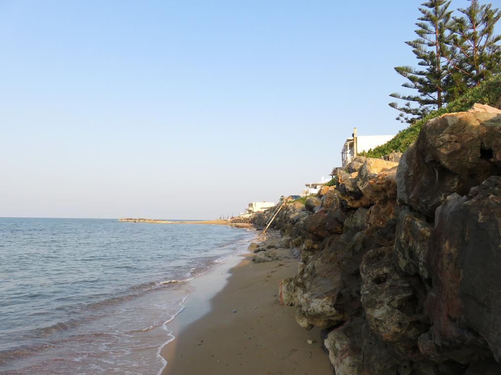 Frosso'S Sea Apartments Kokkini Hani Exterior photo