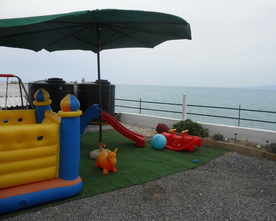 Frosso'S Sea Apartments Kokkini Hani Exterior photo