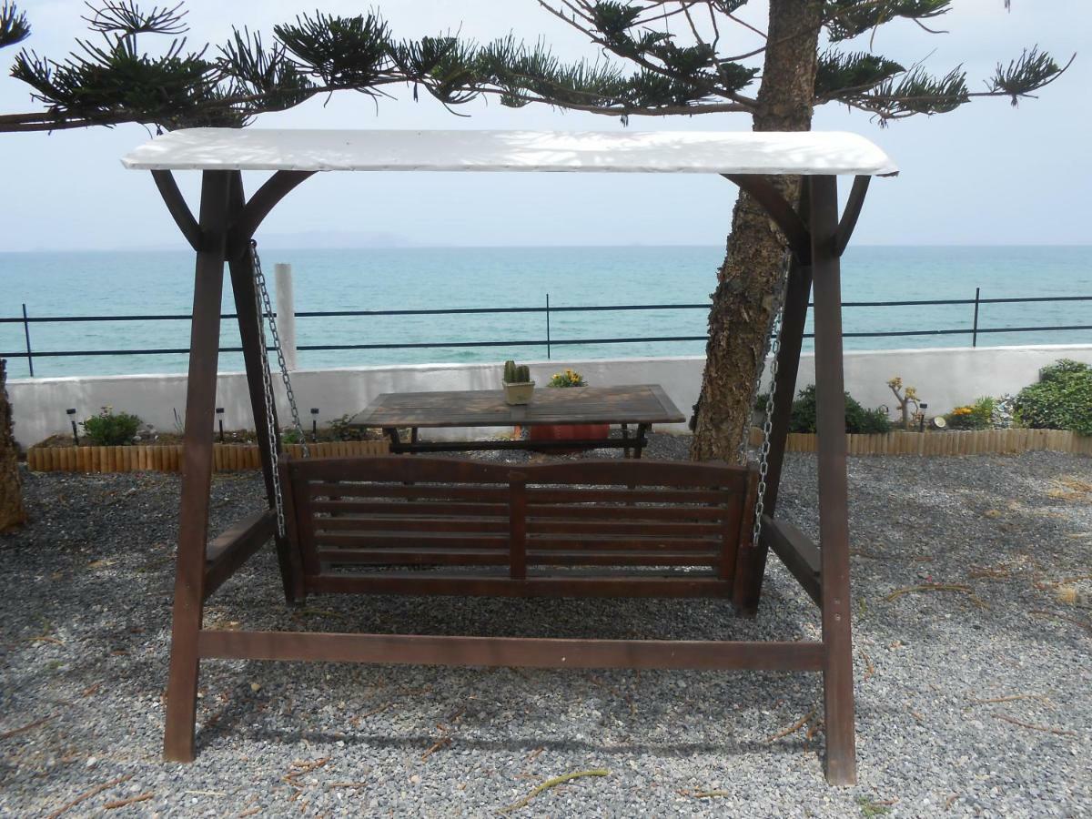 Frosso'S Sea Apartments Kokkini Hani Exterior photo